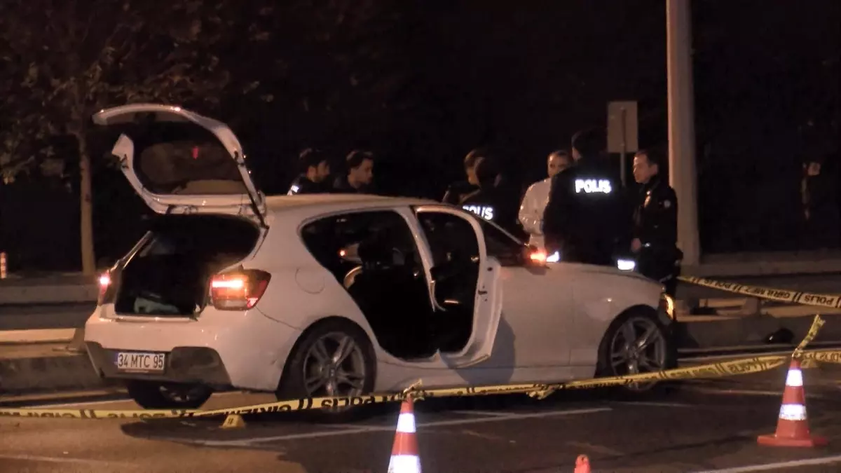 bakirkoyde polis takibinde kaza supheli yaralandi lF5CKOpR.jpg