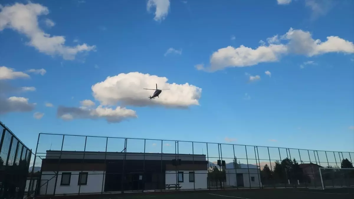 koah hastasi nazife bugdayci hava ambulansi ile konyaya sevk edildi M1TUsg9a.jpg